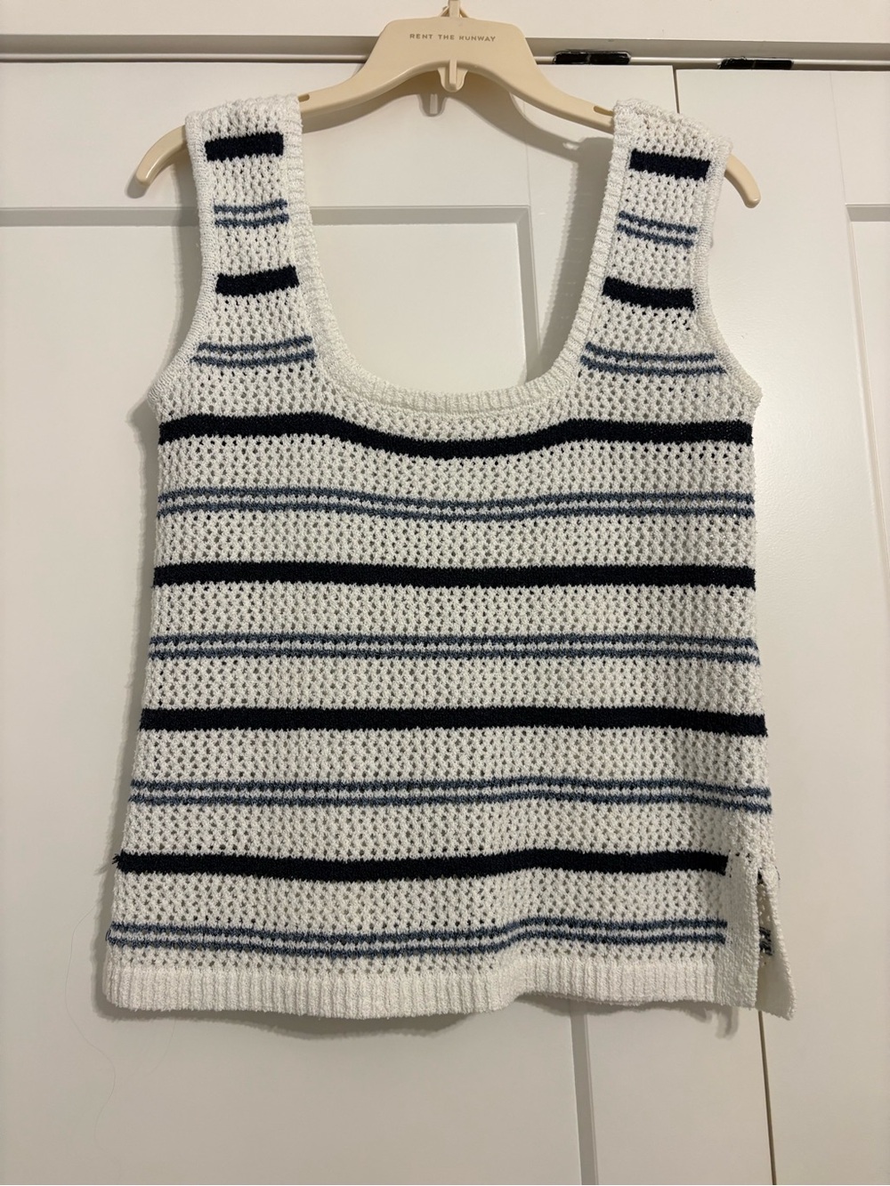 Striped Knit Scoop Neck Tank Top - White/Black/Blue